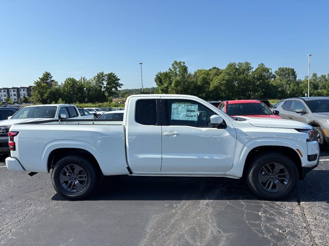 2025 Nissan Frontier SV - Photo 1