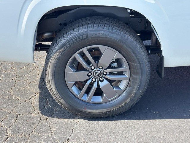 2025 Nissan Frontier SV - Photo 3