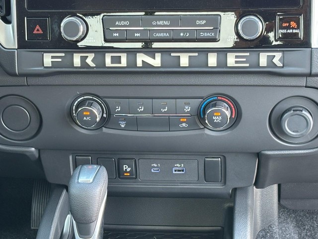 2025 Nissan Frontier SV - Photo 8