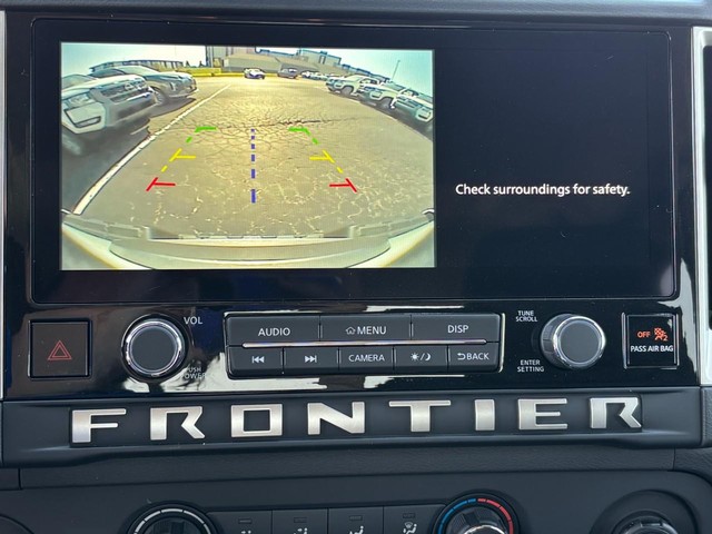 2025 Nissan Frontier SV - Photo 15