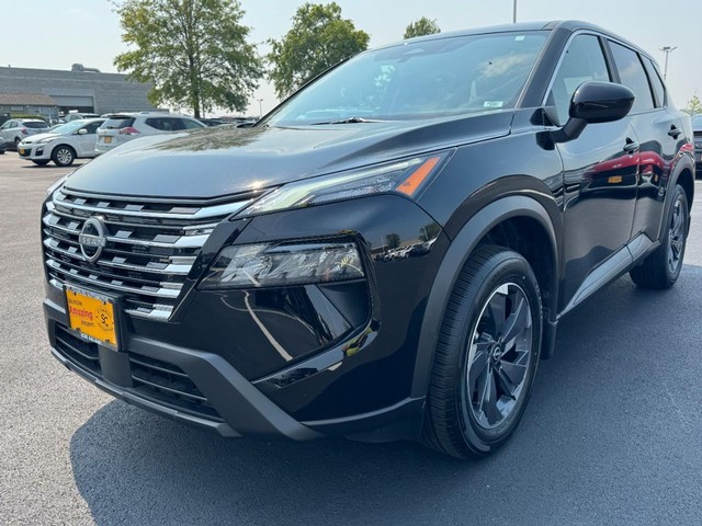 2025 Nissan Rogue SV - Photo 8