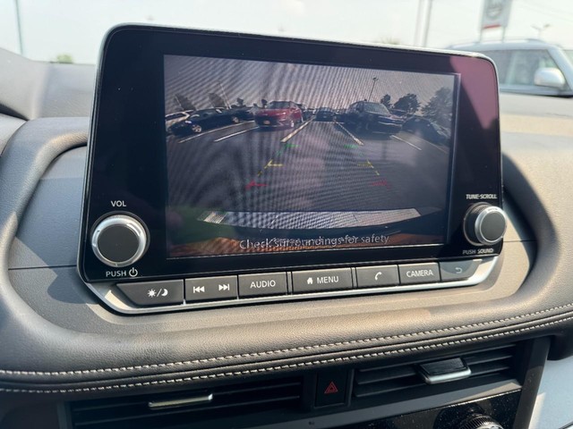 2025 Nissan Rogue SV - Photo 20