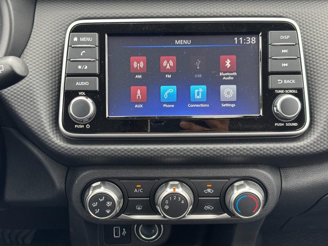 2025 Nissan KICKS PLAY Base - Photo 8