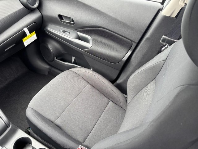 2025 Nissan KICKS PLAY Base - Photo 9