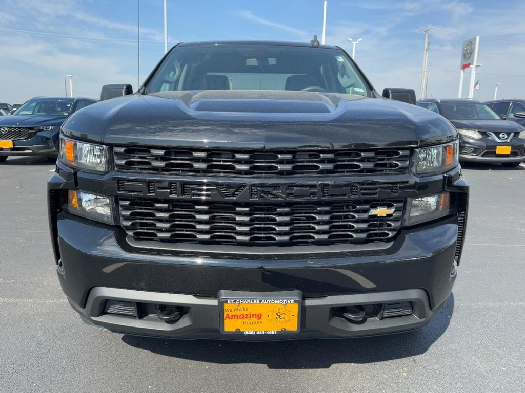 Chevrolet Silverado 1500 Vehicle Full-screen Gallery Image 09