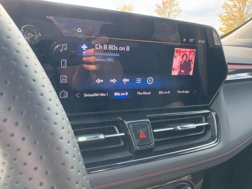 Chevrolet Trailblazer Vehicle Full-screen Gallery Image 20