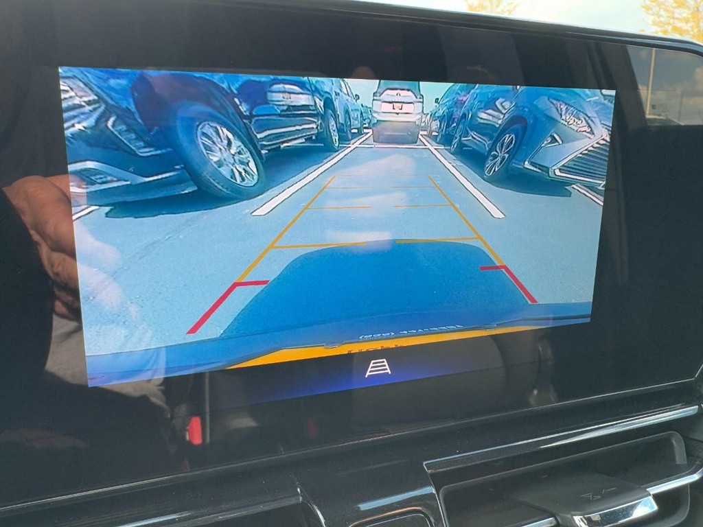 Chevrolet Trailblazer Vehicle Full-screen Gallery Image 21