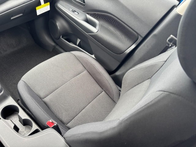 2025 Nissan KICKS PLAY Base - Photo 9