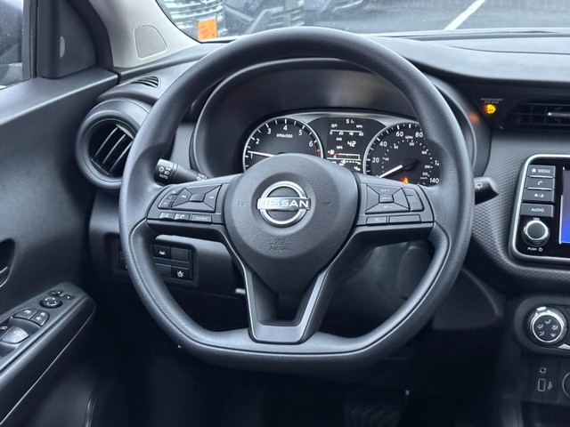 2025 Nissan KICKS PLAY Base - Photo 7