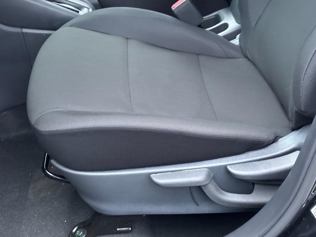 2025 Nissan KICKS PLAY Base - Photo 17