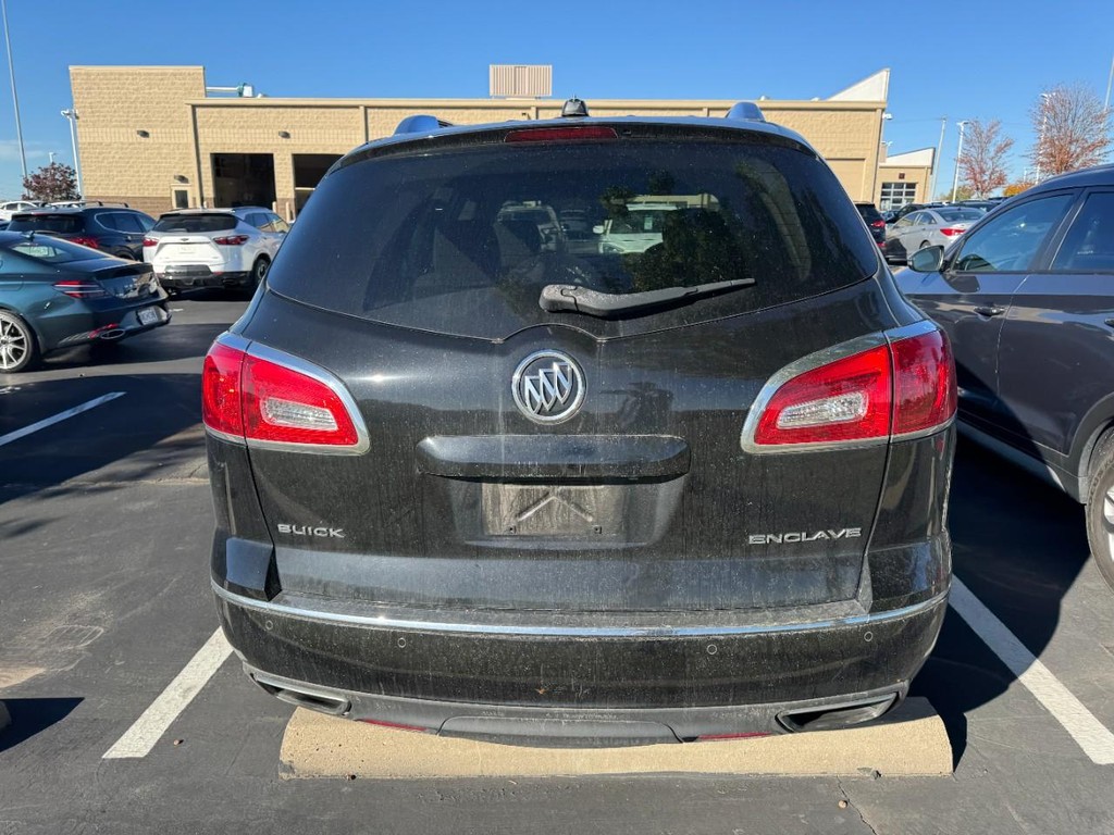 Buick Enclave Vehicle Full-screen Gallery Image 03