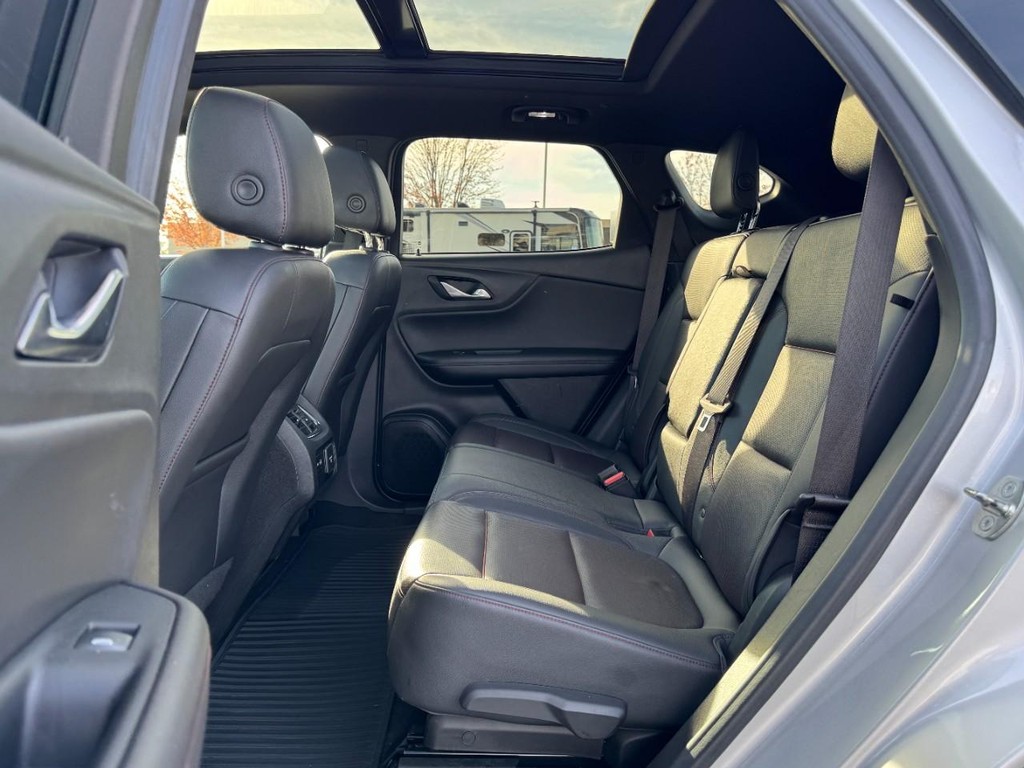 Chevrolet Blazer Vehicle Full-screen Gallery Image 10