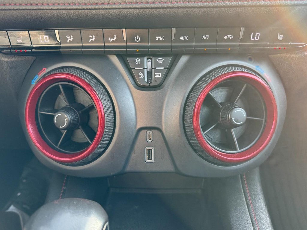 Chevrolet Blazer Vehicle Full-screen Gallery Image 19