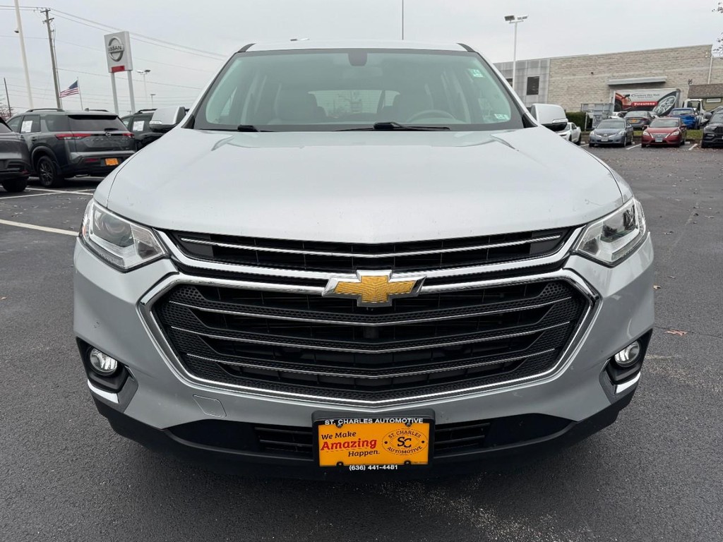 Chevrolet Traverse Vehicle Full-screen Gallery Image 09
