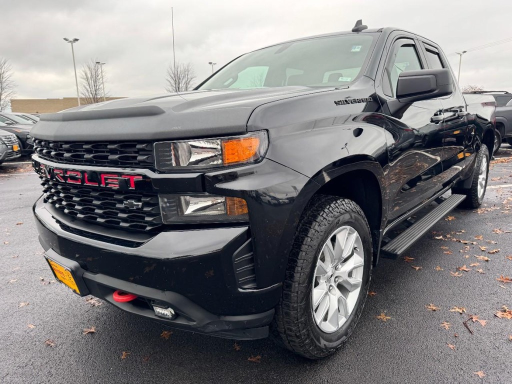 Chevrolet Silverado 1500 LTD Vehicle Full-screen Gallery Image 08