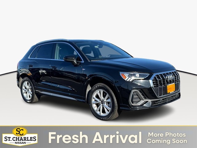 St. Peters MO 2023 Audi Q3 more details - audi q3