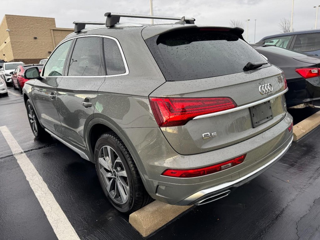 Audi Q5 Vehicle Full-screen Gallery Image 04