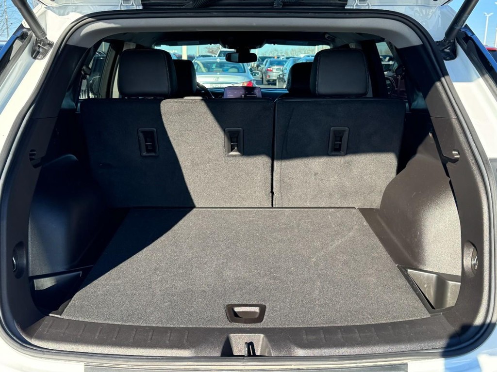 Chevrolet Blazer Vehicle Full-screen Gallery Image 06