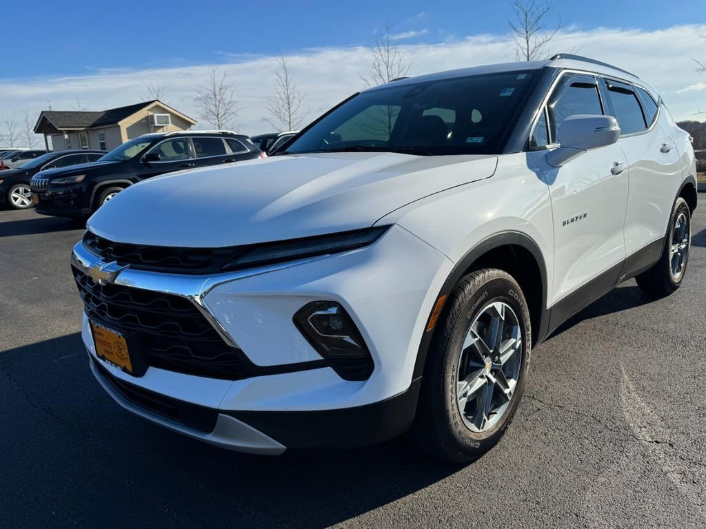 Chevrolet Blazer Vehicle Full-screen Gallery Image 08