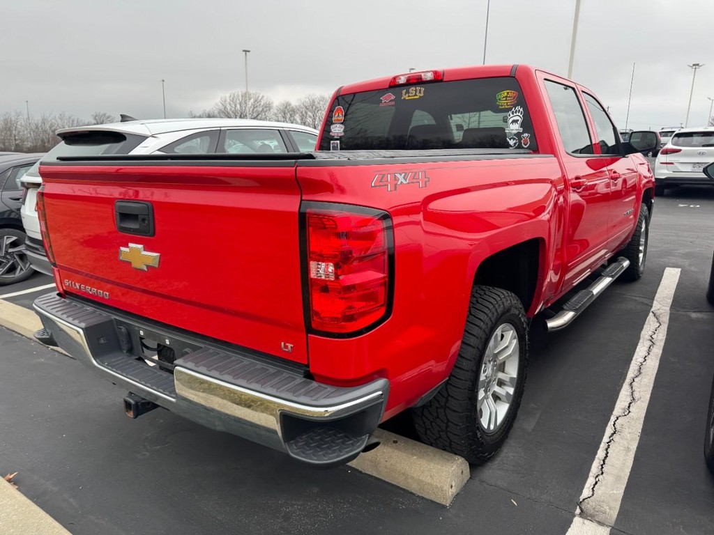 Chevrolet Silverado 1500 Vehicle Full-screen Gallery Image 02