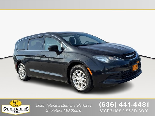 St. Peters MO 2017 Chrysler Pacifica more details - chrysler pacifica