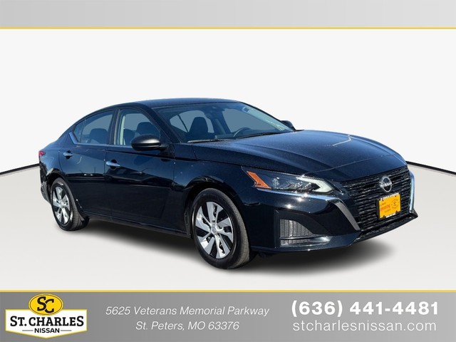 St. Peters MO 2025 Nissan Altima more details - nissan altima