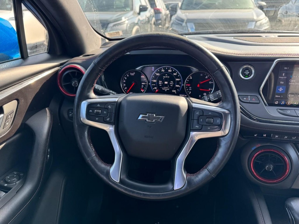 Chevrolet Blazer Vehicle Full-screen Gallery Image 12