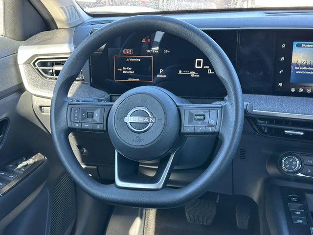 2026 Nissan KICKS S - Photo 6