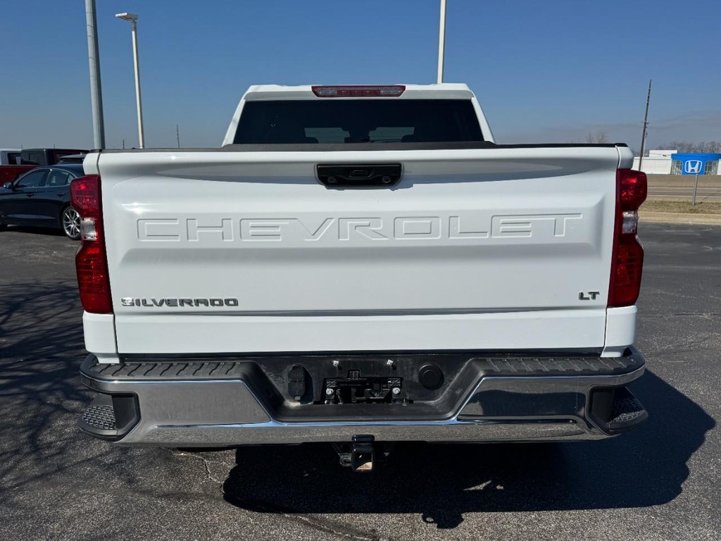 Chevrolet Silverado 1500 Vehicle Full-screen Gallery Image 04