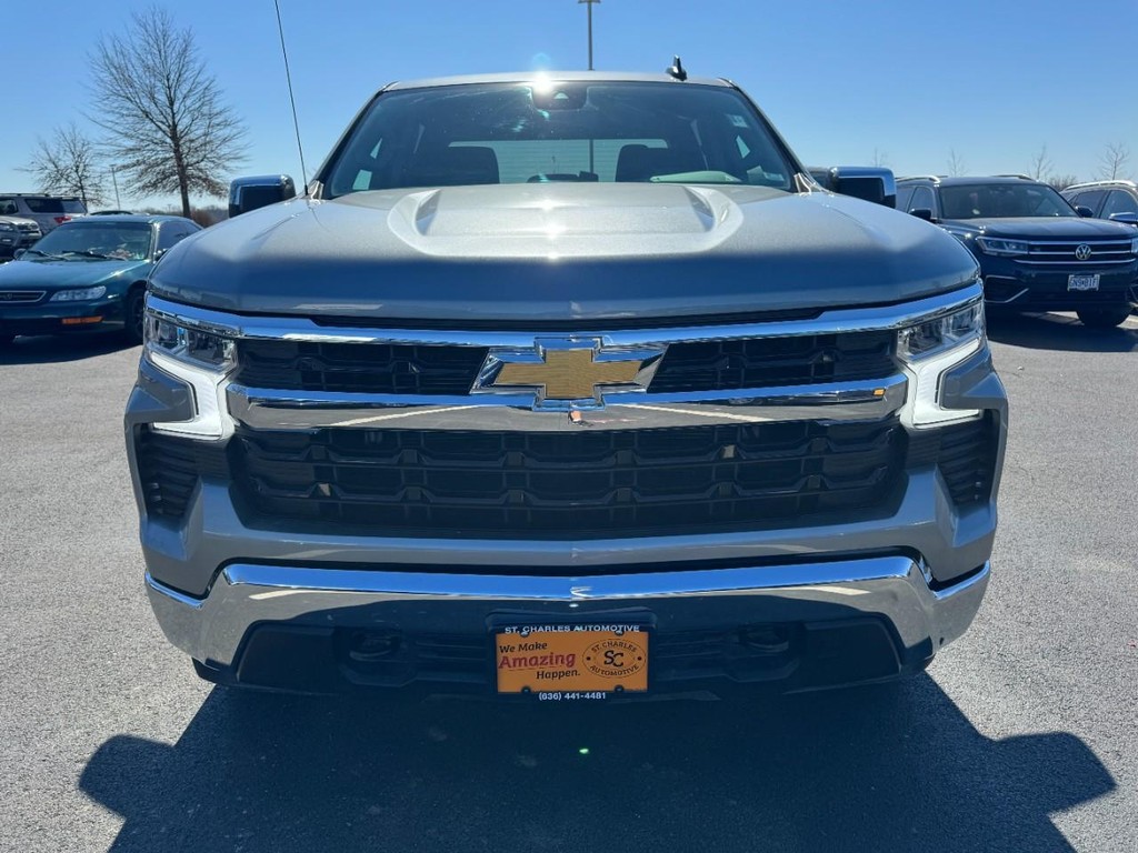 Chevrolet Silverado 1500 Vehicle Full-screen Gallery Image 09