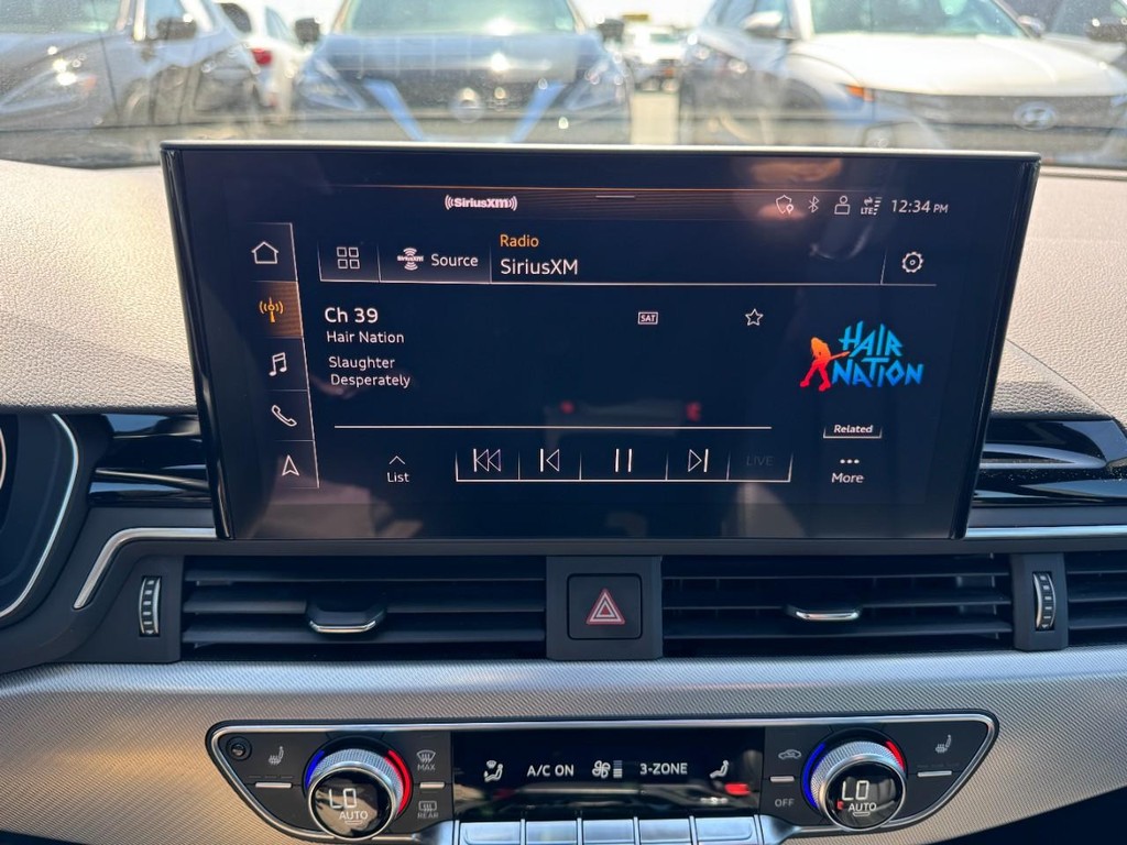 Audi A5 Sportback Vehicle Full-screen Gallery Image 21