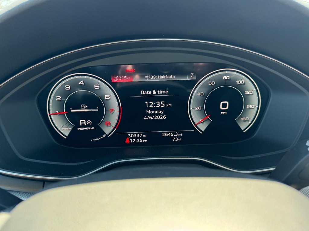 Audi A5 Sportback Vehicle Full-screen Gallery Image 24