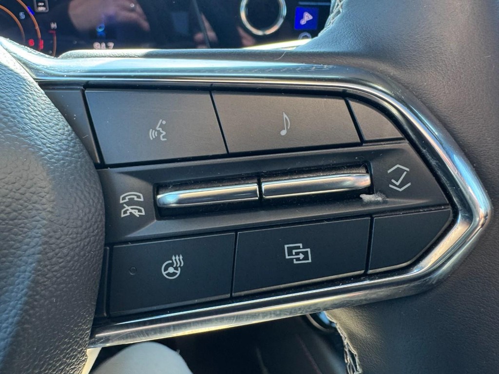 Chevrolet Traverse Vehicle Full-screen Gallery Image 19