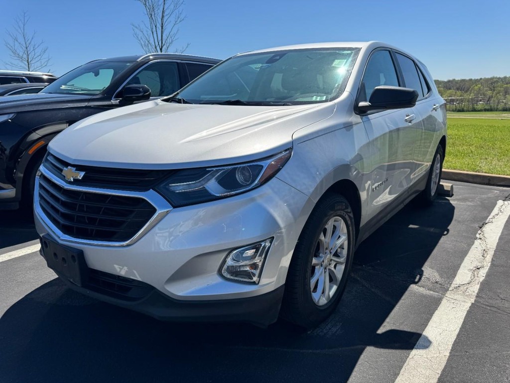 Chevrolet Equinox Vehicle Full-screen Gallery Image 03