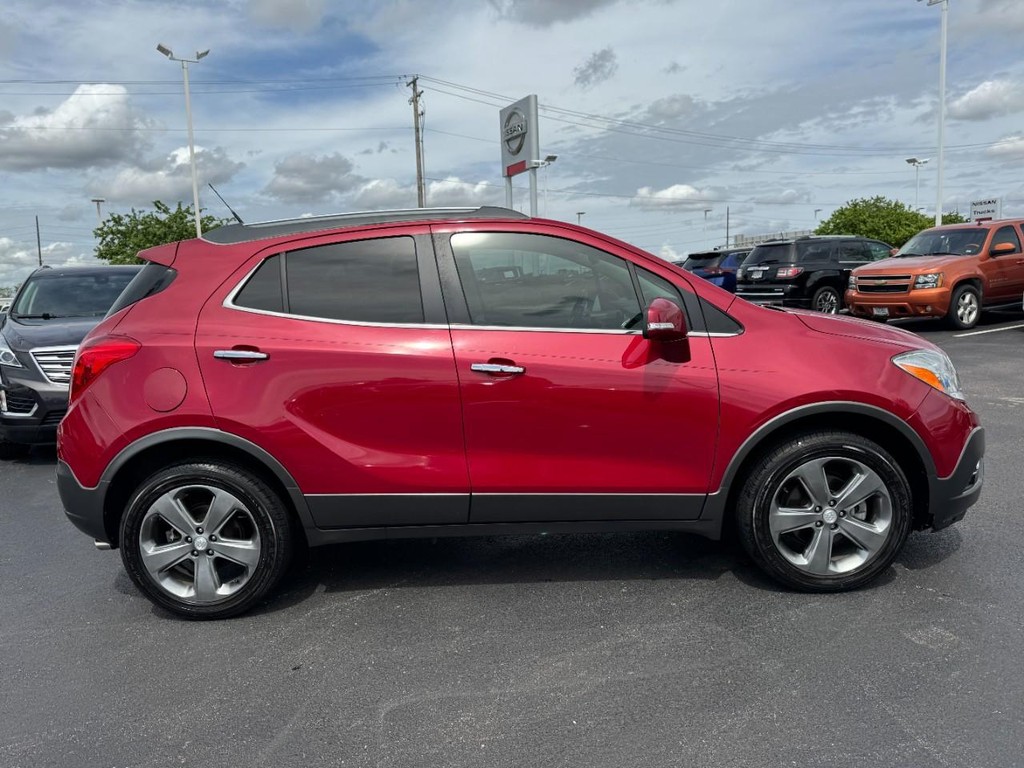 Buick Encore Vehicle Full-screen Gallery Image 02