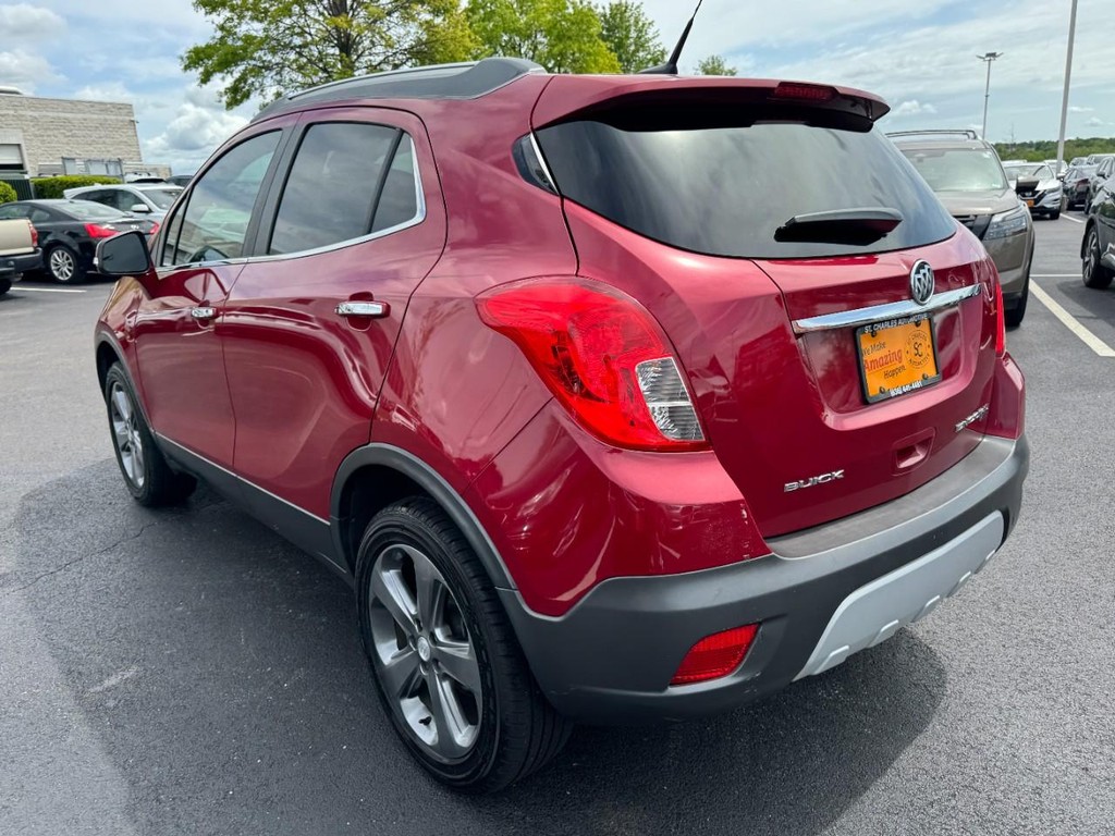 Buick Encore Vehicle Full-screen Gallery Image 05