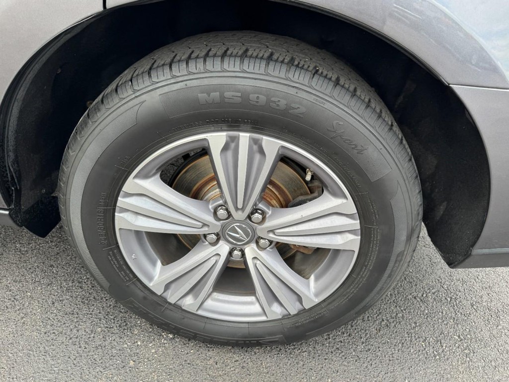 Acura MDX Vehicle Full-screen Gallery Image 07