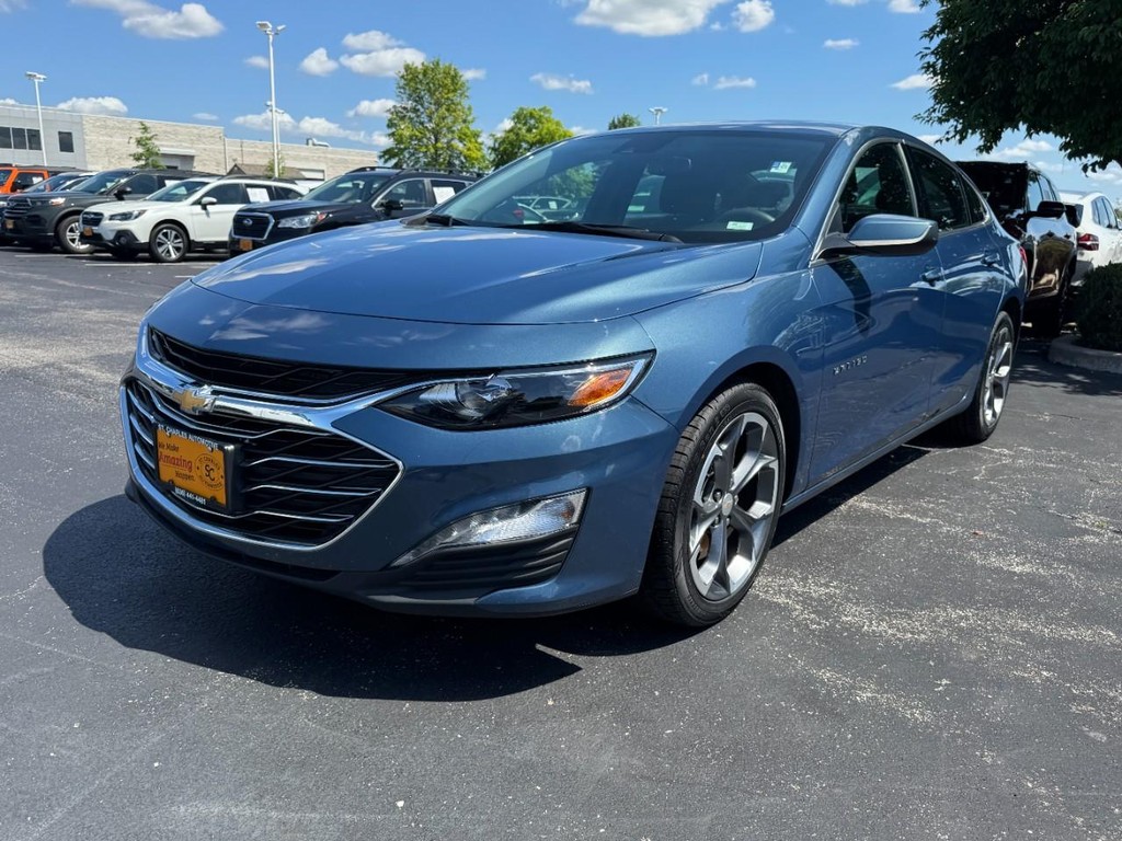 Chevrolet Malibu Vehicle Full-screen Gallery Image 08