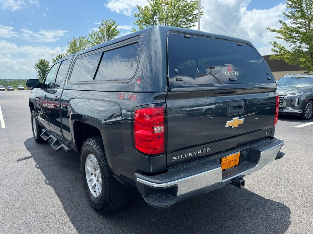 Chevrolet Silverado 1500 LD Vehicle Full-screen Gallery Image 05