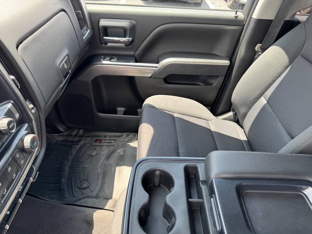 Chevrolet Silverado 1500 LD Vehicle Full-screen Gallery Image 13