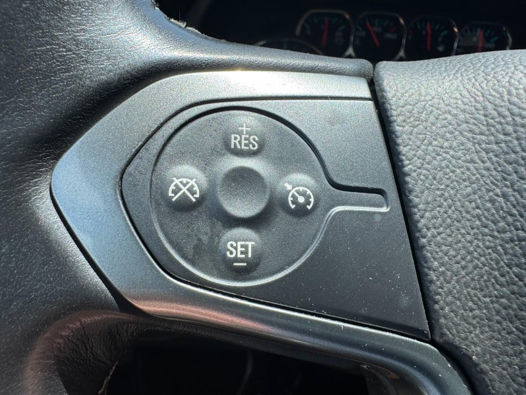 Chevrolet Silverado 1500 LD Vehicle Full-screen Gallery Image 17