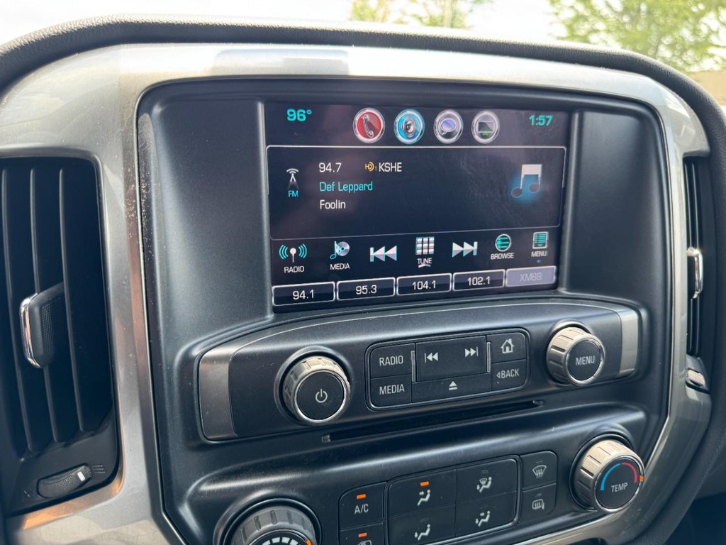 Chevrolet Silverado 1500 LD Vehicle Full-screen Gallery Image 20