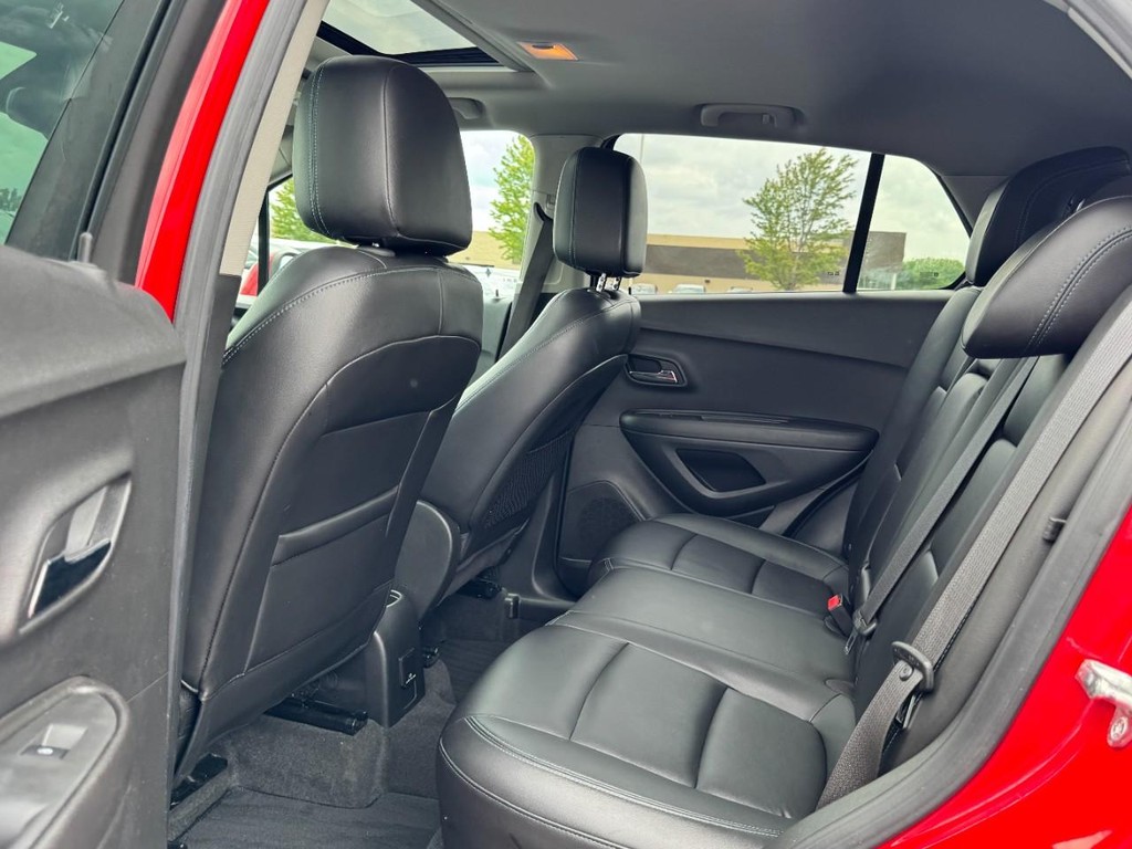 Chevrolet Trax Vehicle Full-screen Gallery Image 10