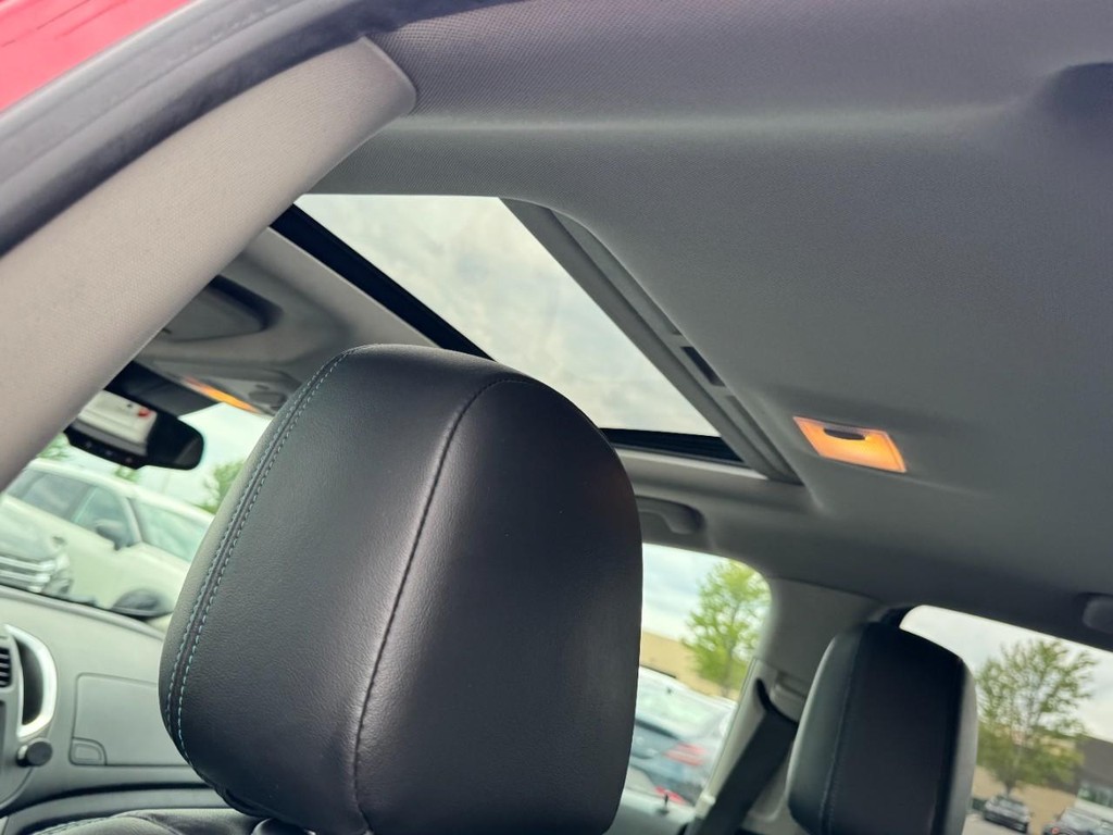 Chevrolet Trax Vehicle Full-screen Gallery Image 11
