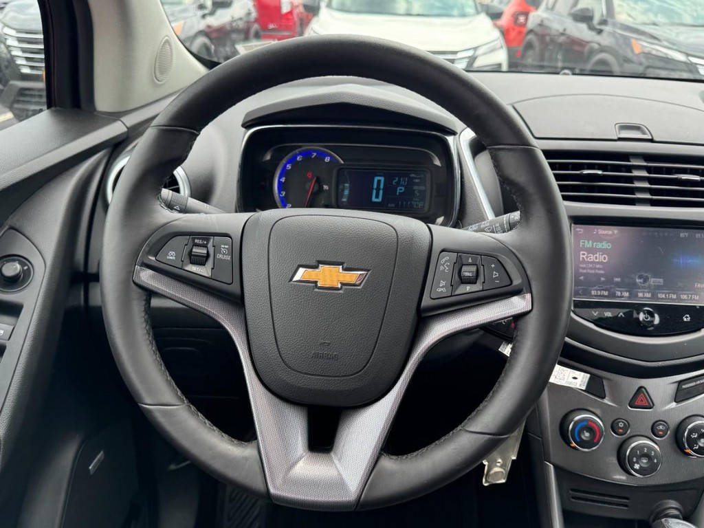 Chevrolet Trax Vehicle Full-screen Gallery Image 13