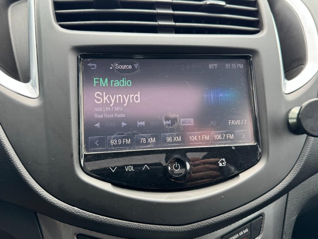 Chevrolet Trax Vehicle Full-screen Gallery Image 20