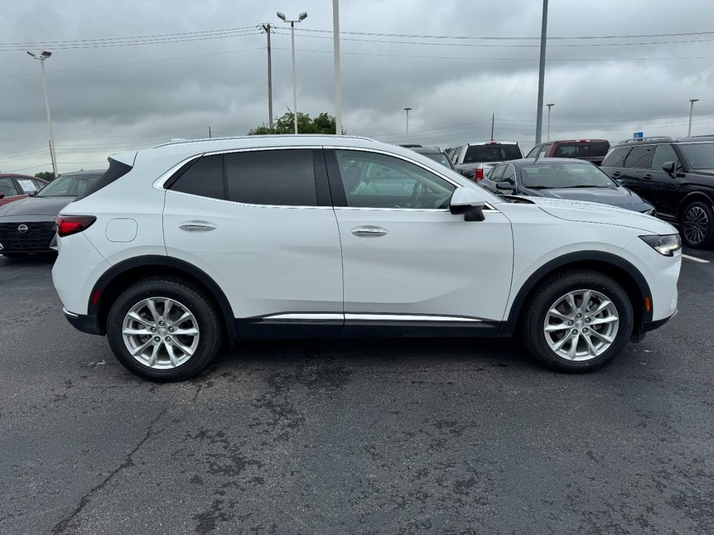Buick Envision Vehicle Full-screen Gallery Image 02