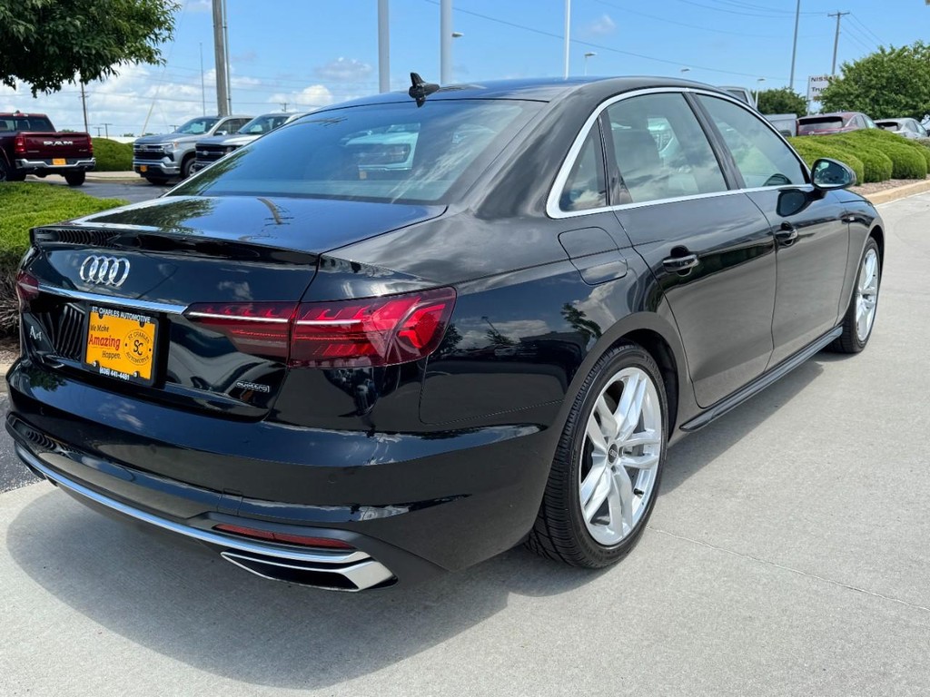 Audi A4 Sedan Vehicle Full-screen Gallery Image 03