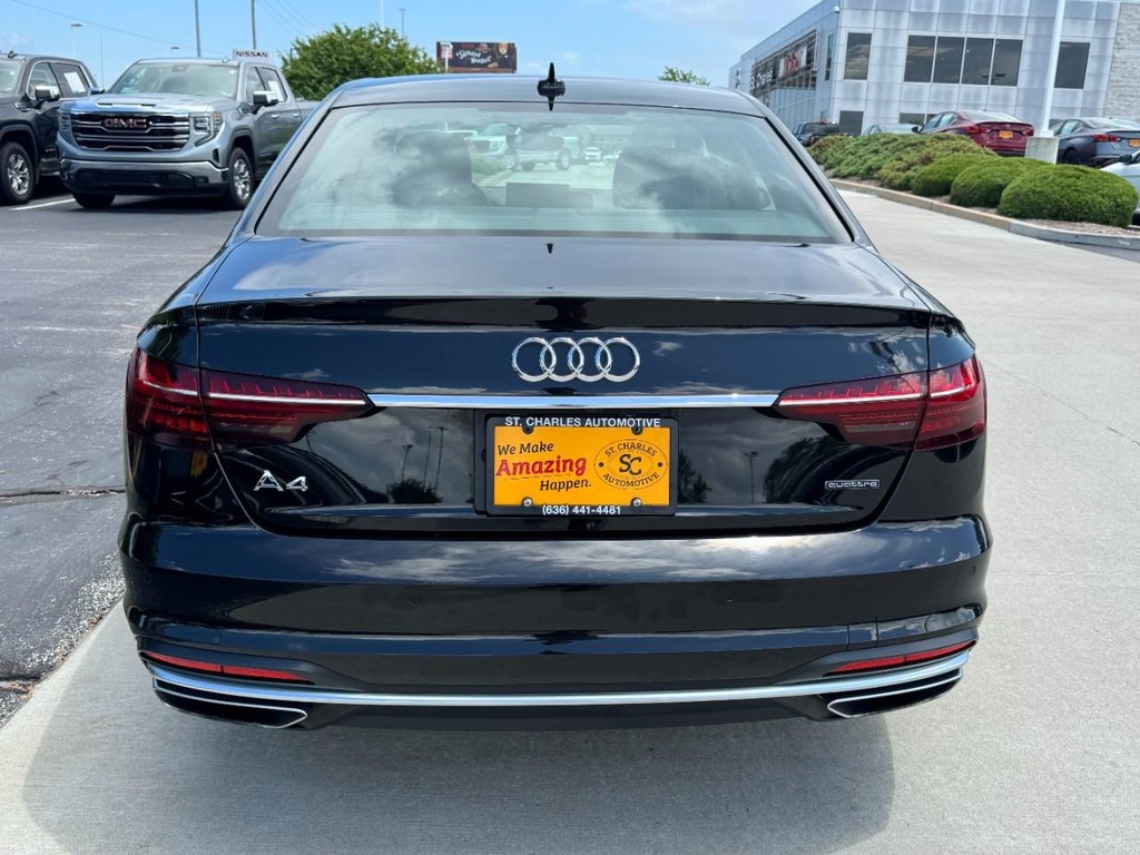 Audi A4 Sedan Vehicle Full-screen Gallery Image 04
