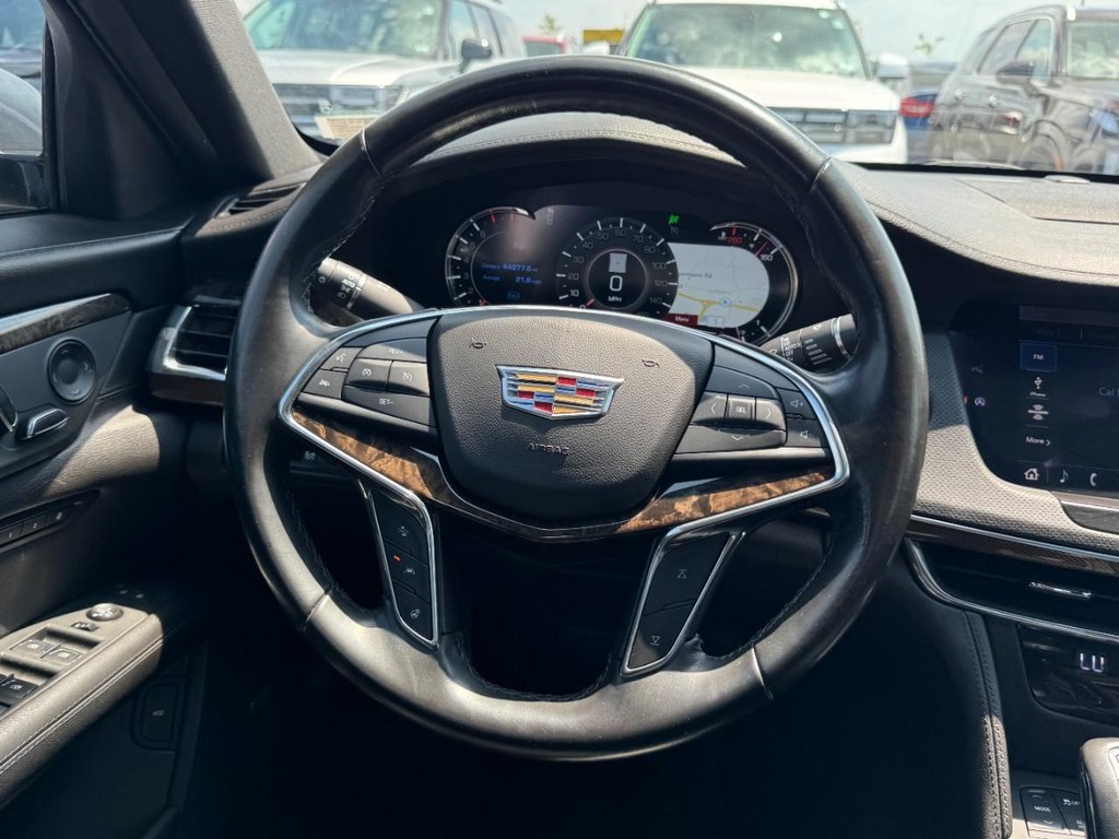 Cadillac CT6 Sedan Vehicle Full-screen Gallery Image 13
